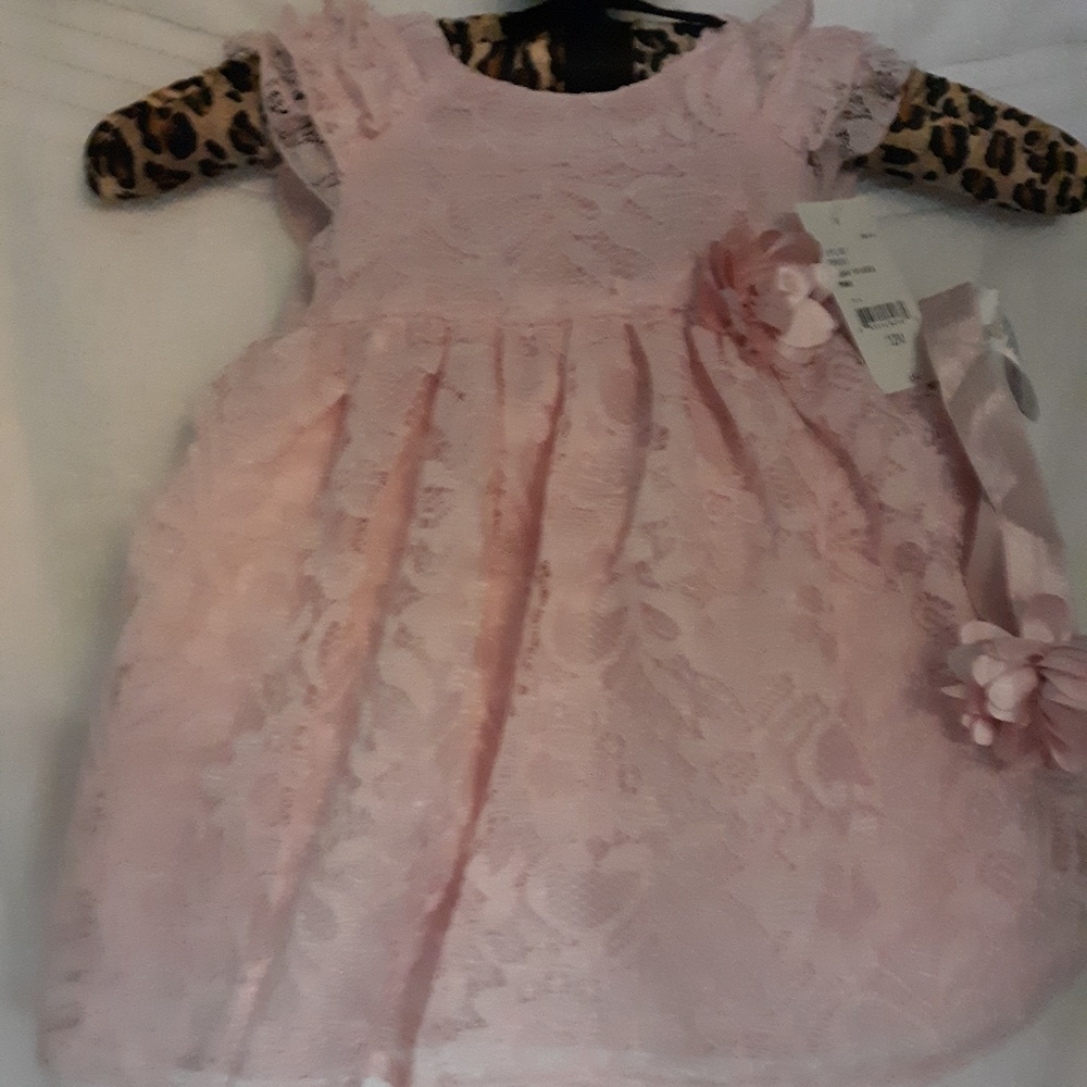 NWT Beautiful lil girls dress